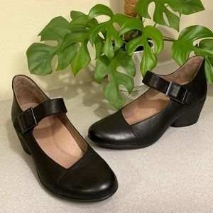 Dansko Roxanne Mary Jane, Black, Size 9 (EU 40)